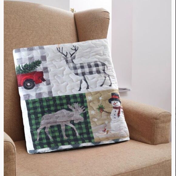 Winter Lodge Christmas Patchwork Printed Quilted Throw Blanket Red Truck - Picture 6 of 6